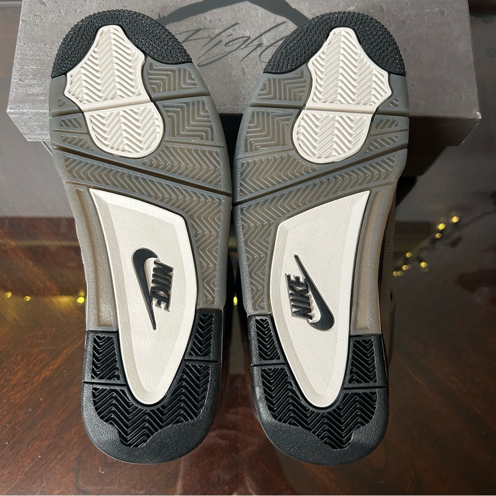 Nike | Jordan 4 Retro Cave Stone (8.5M / 10W) - Picture 9 of 13